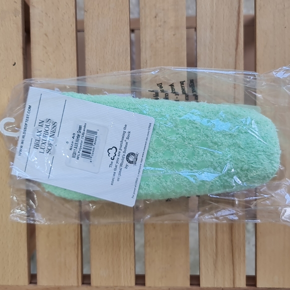 🛍3/$30🛍 🎁 World's Softest Footsie Sock with Grip Bottom - Picture 3 of 4
